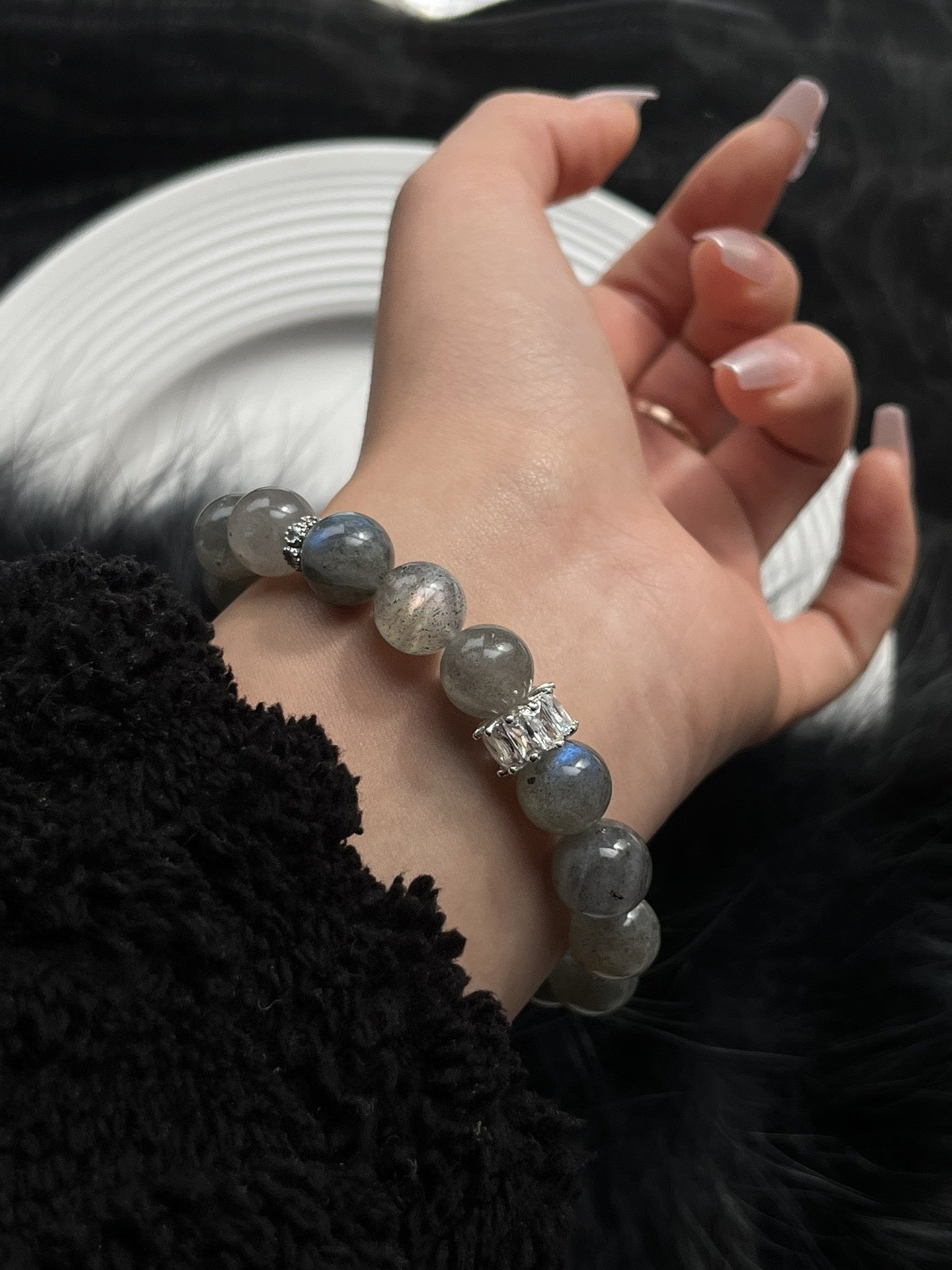Moonstone Crystal Bracelet for Love, Inner Peace & Spiritual Growth – Premium Healing Energy Gemstone Jewelry for Women