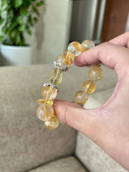 Honey Yellow Phantom Quartz Bracelet for Wealth, Confidence & Positive Energy – Chakra Balancing Stone Jewelry for Mindfulness & Spiritual Growth